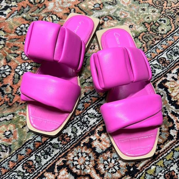 Circus by Sam Edelman Pink Women's Sandals - Picture 1 of 5